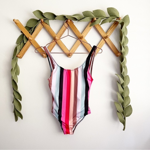 Solid & Striped Anne Marie Malibu Stripe One Piece - Picture 4 of 7